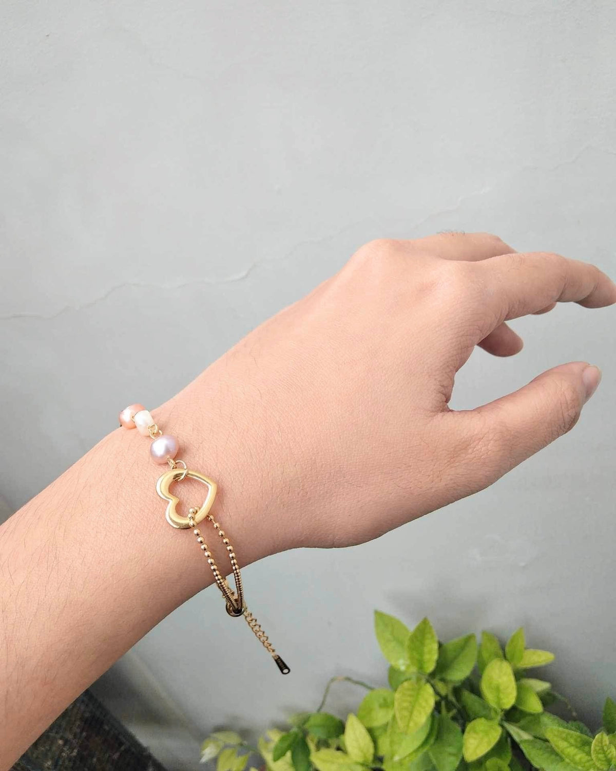 Emery Dual Design Half Paperclip Half Beads Chain with Hollow Heart Pearl Pendants Gold Bracelet