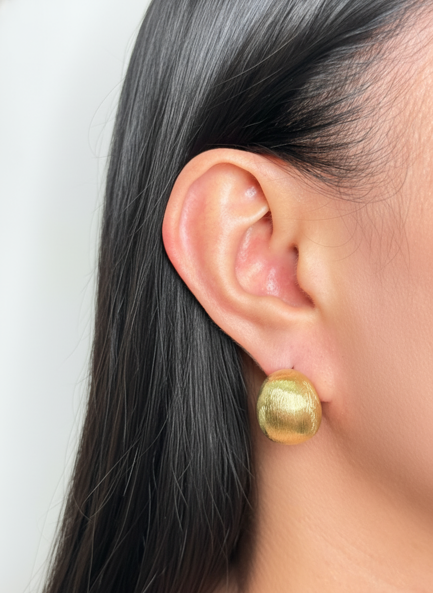 Ievessa Textured Vintage Design Irregular Dome Shaped Gold Stud Earrings