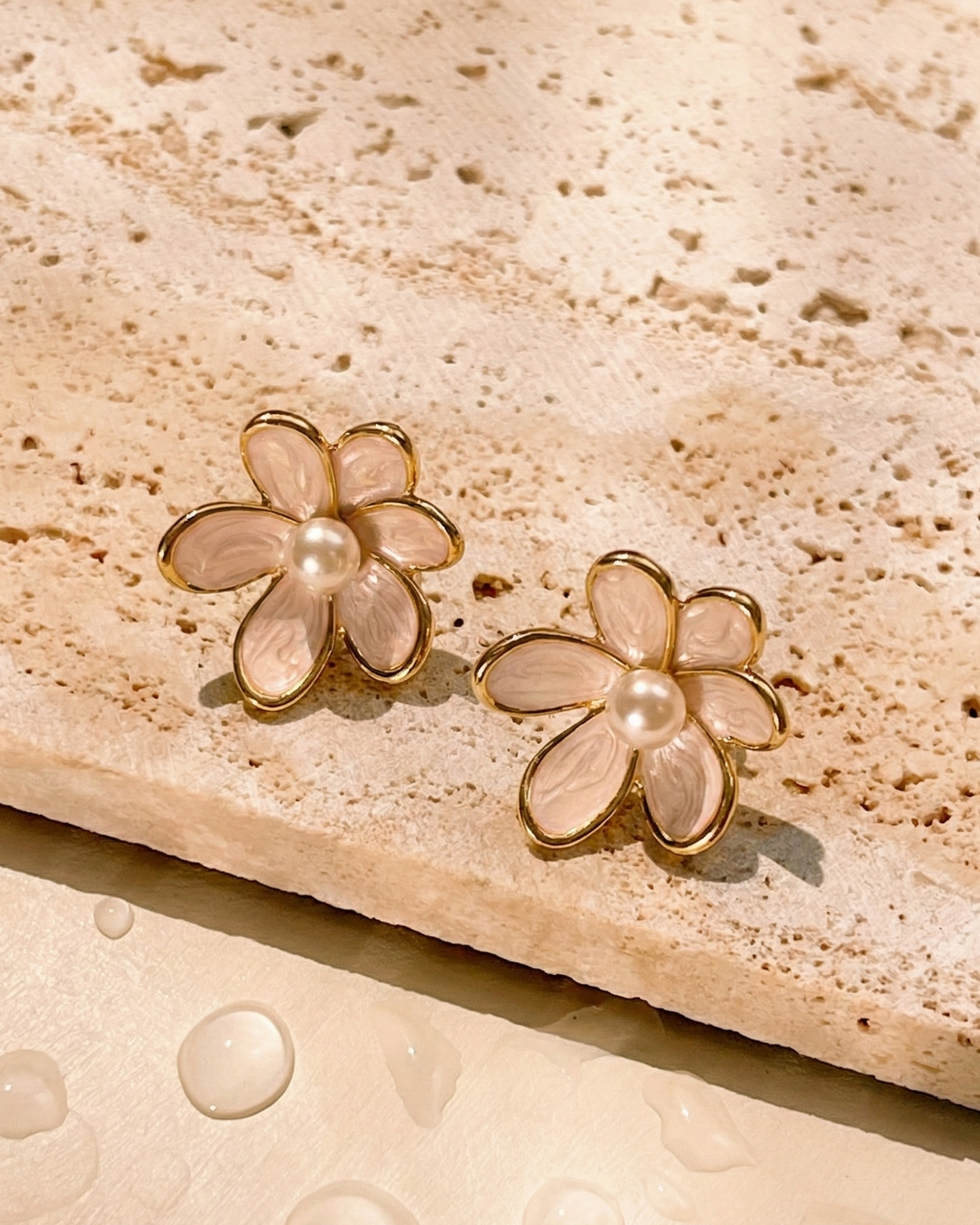 Ilyslyn White Enamel Gold Bezel Petal Flower Pearl Pollen Design Gold Stud Earrings