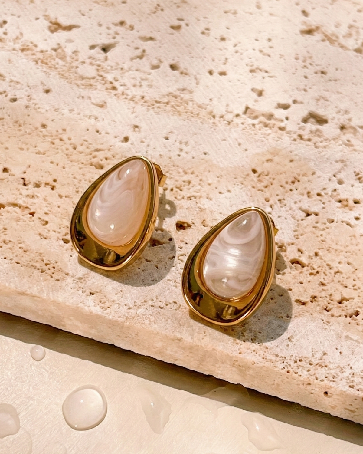 Iralyn Smooth Waterdrop Resin Gold Bezel Teardrop Design Gold Stud Earrings