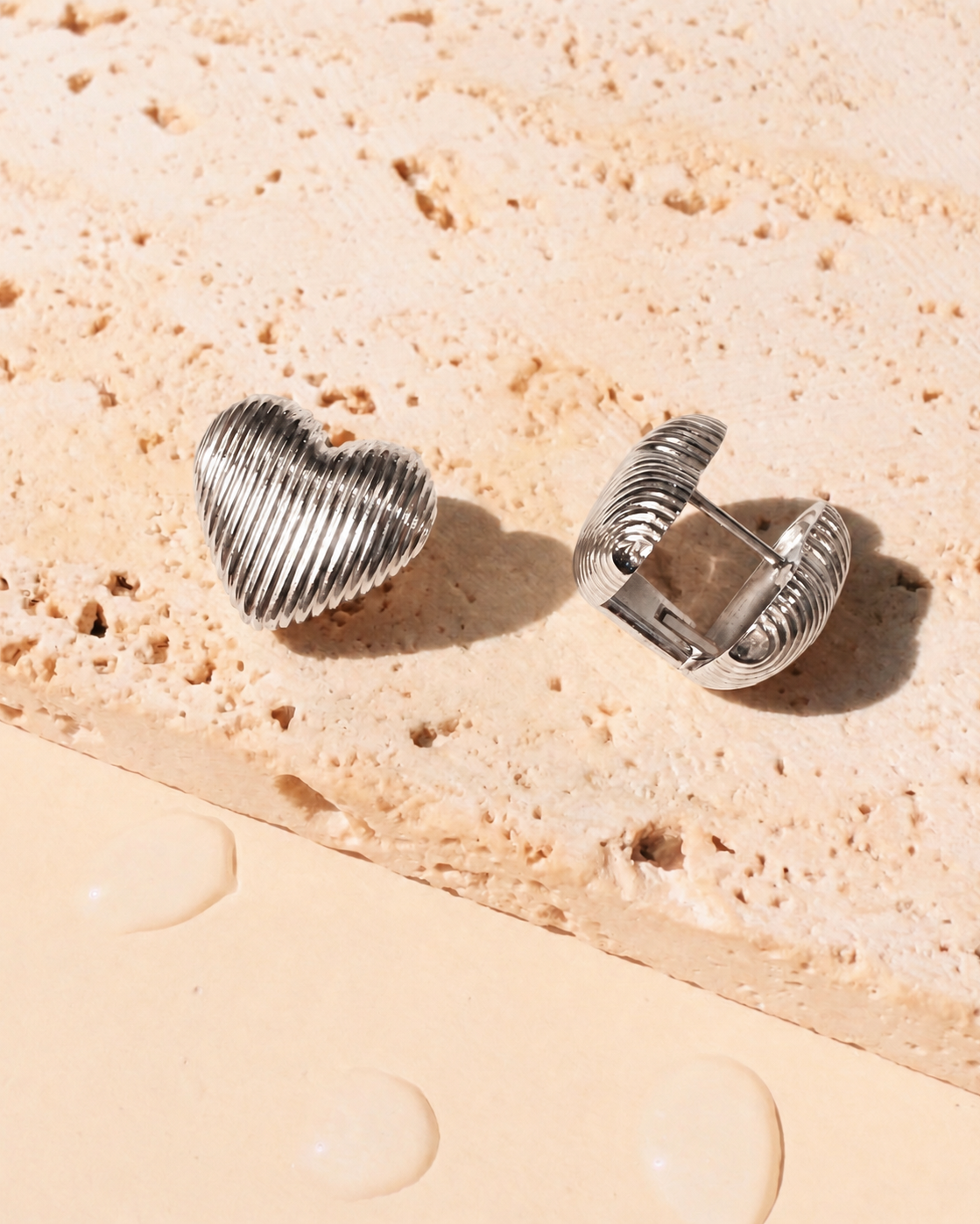Irivessa (Silver) Double Sided Textured Striped Heart Shaped Vintage Design Silver Hoop Earrings