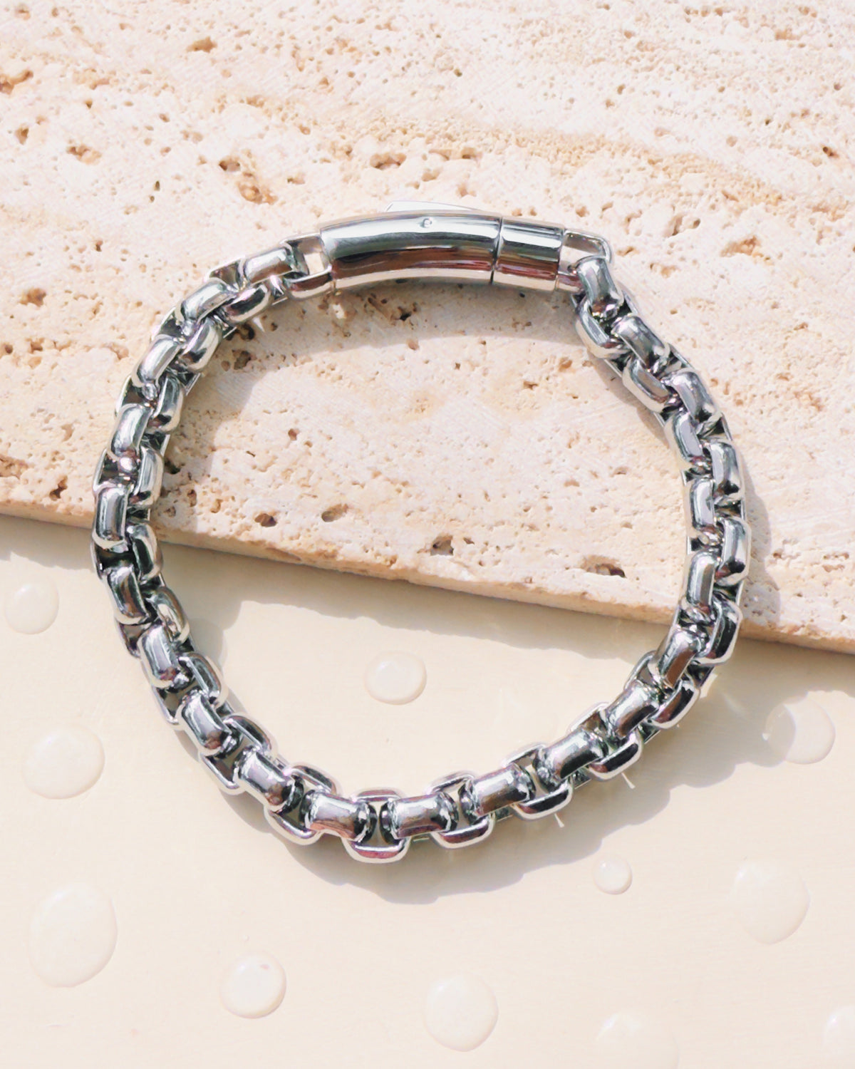 James (Silver) Rounded Box Chain Design Magnetic Lock Bracelet