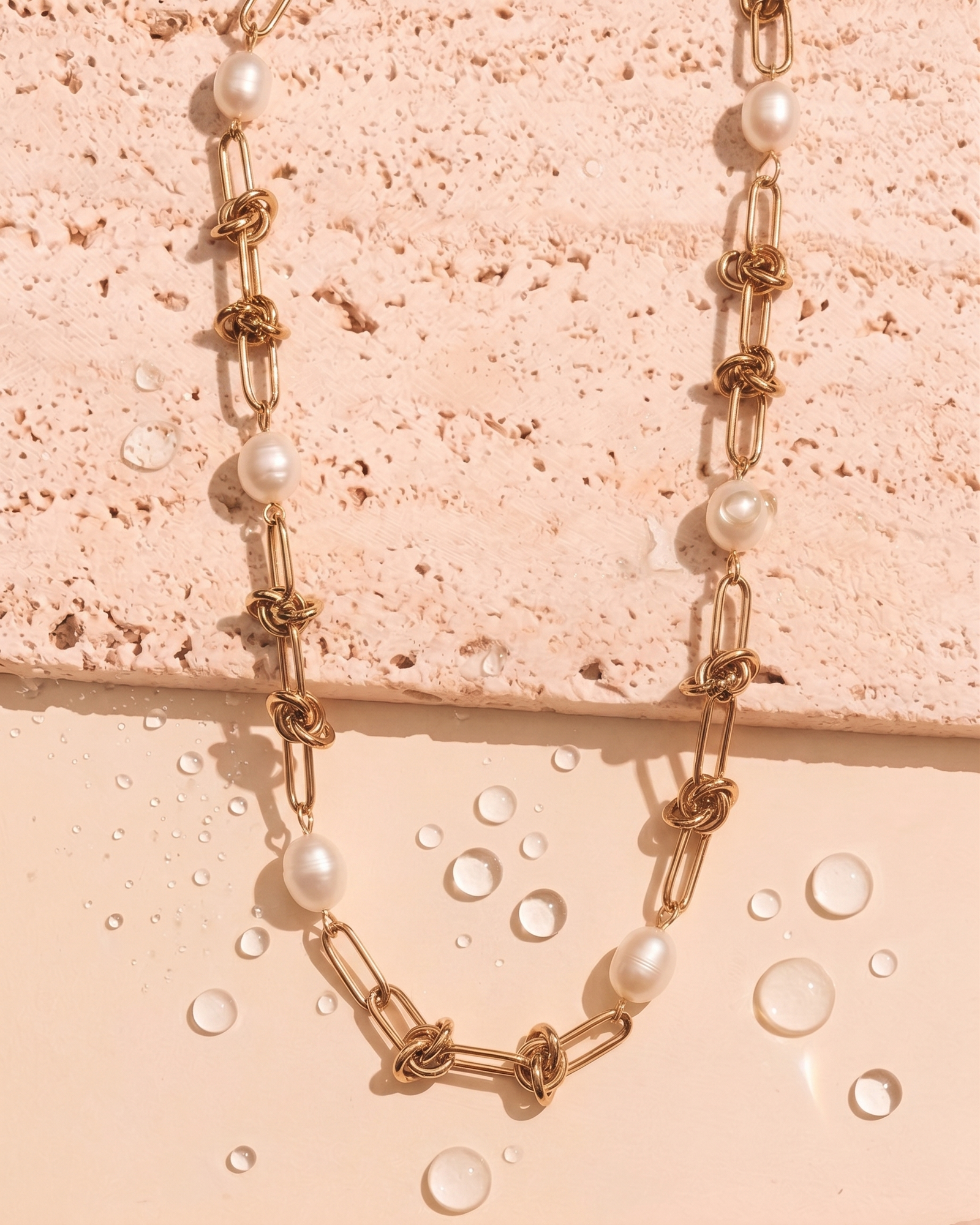 Bella Pearl Beaded Paperclip Tied Rope Link Chain Design Gold Necklace