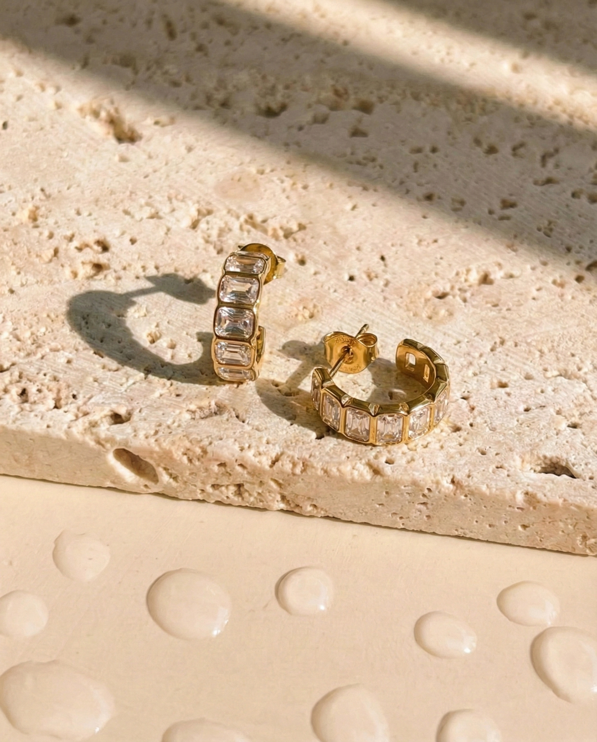 Belmira Paved Square Zircon Inlaid Setting Wide C-Shaped Gold Hoops