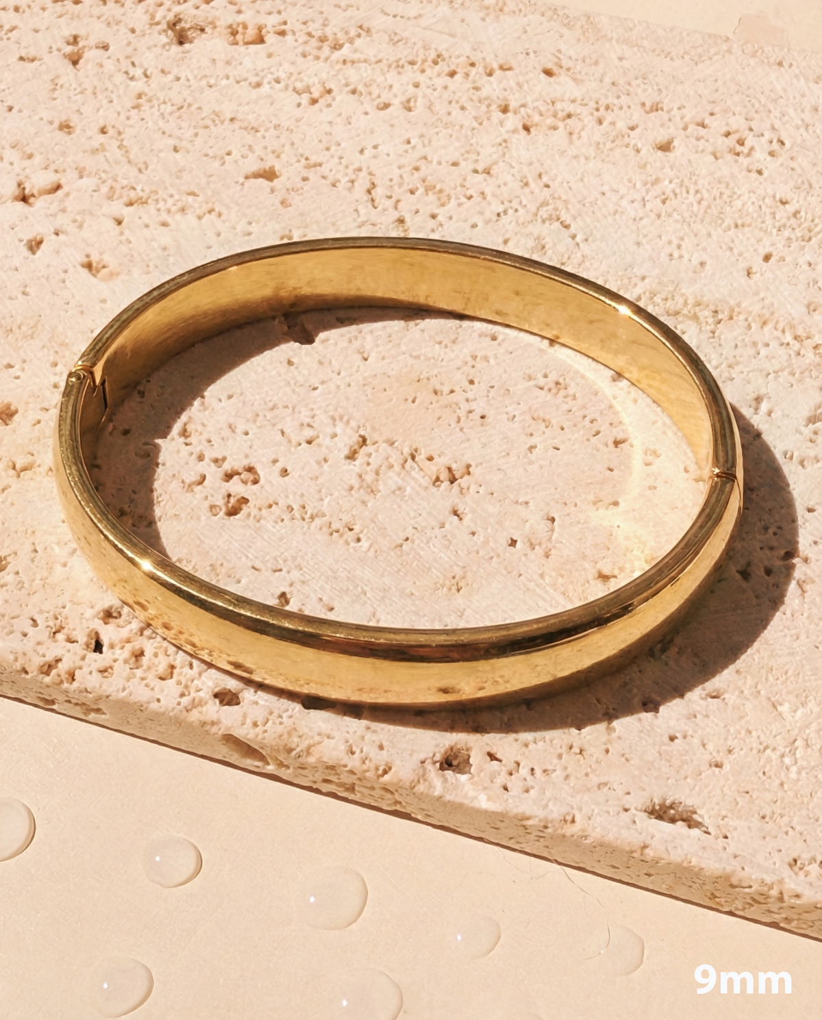 Cameron (Gold) Flat Rounded Smooth Thin Solid Closed Bangle