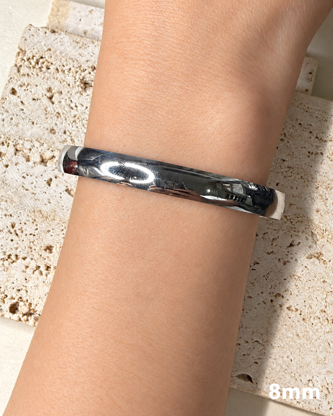 Cameron (Silver) Flat Rounded Smooth Thin Solid Closed Bangle