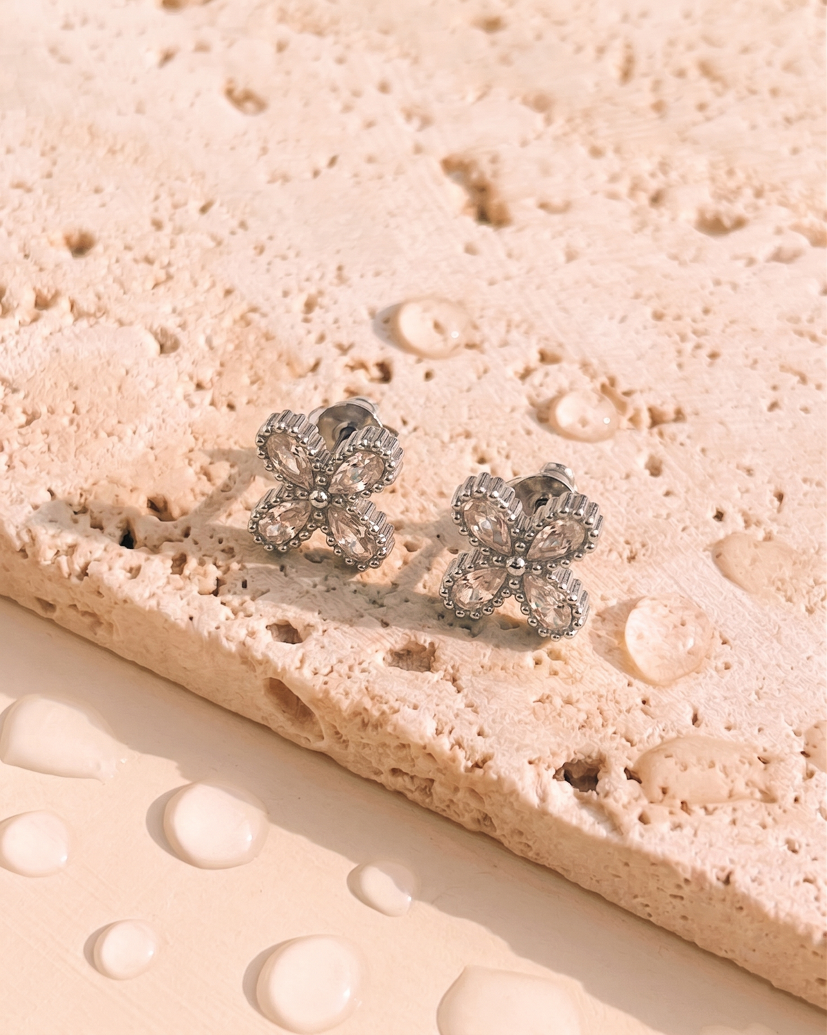 Cora (Silver) Zircon Clover Shaped Bezel Set Silver Stud Earrings