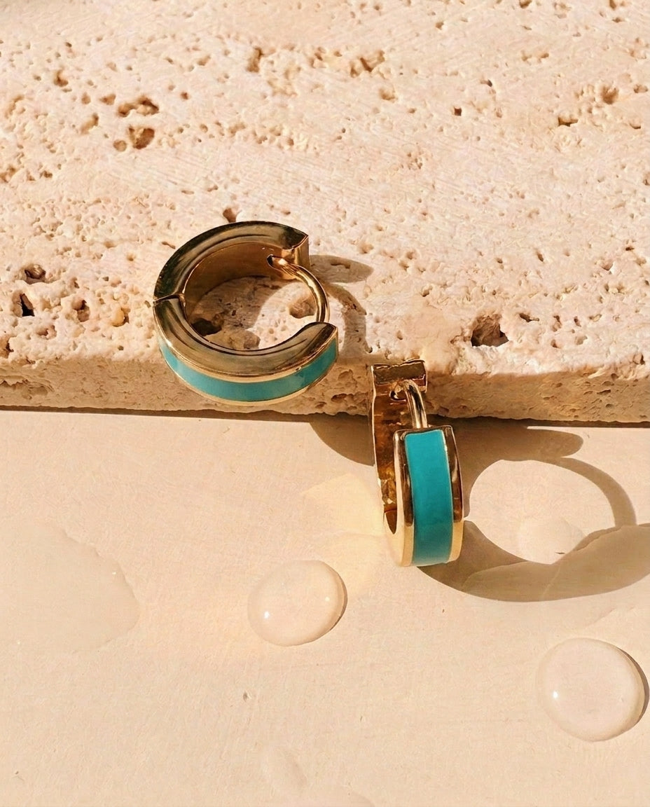 Dahlia (Green) Enamel Center Inlaid Round Gold Huggies