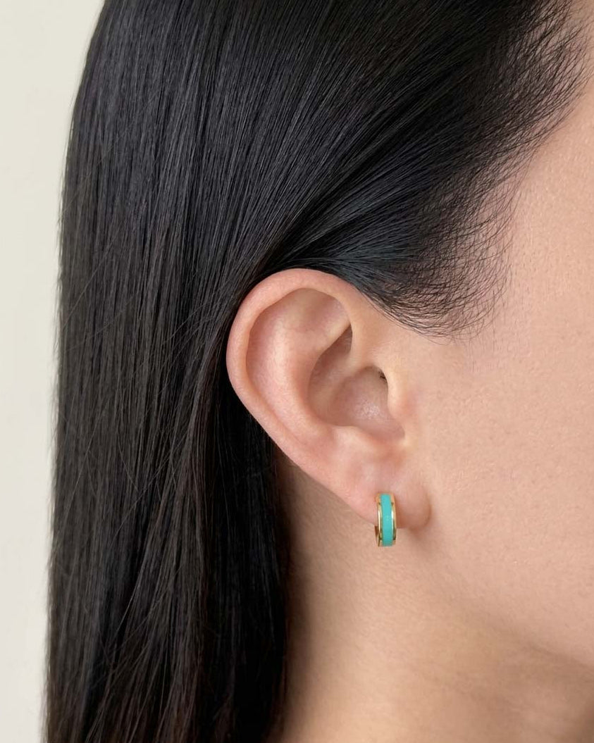 Dahlia (Green) Enamel Center Inlaid Round Gold Huggies