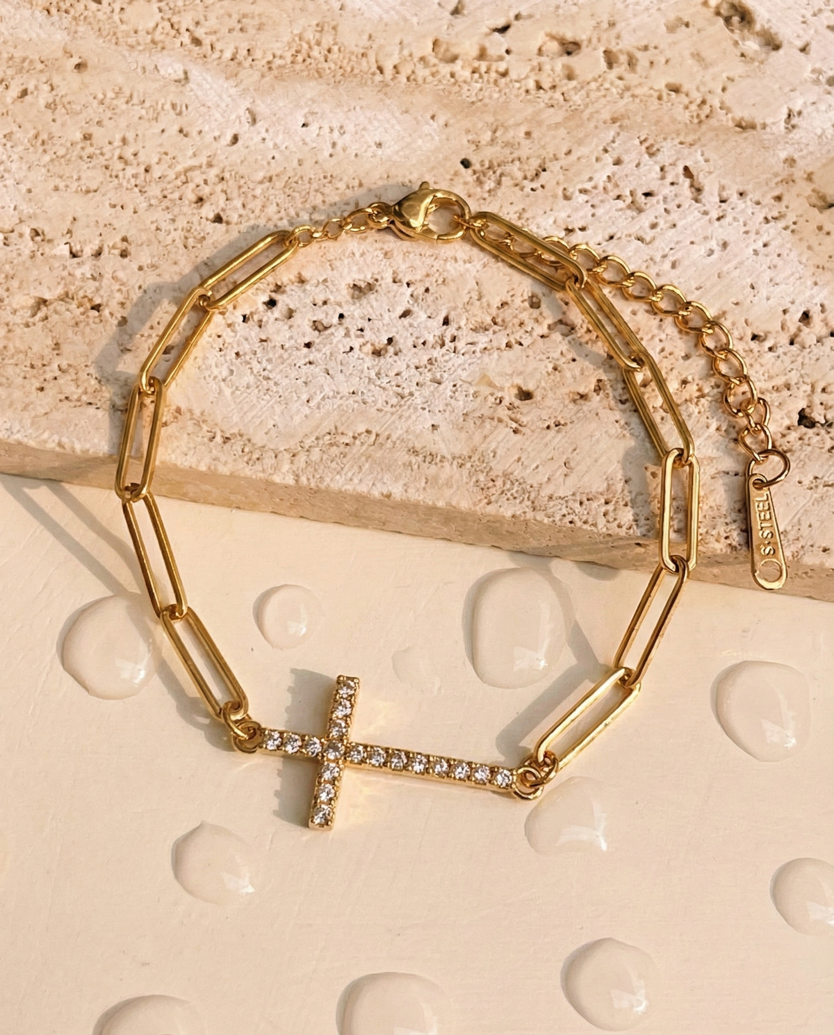 Darsen Round Zircon Paved Inlaid Setting Cross Design Pendant Flat Rounded Paperclip Chain Gold Bracelet