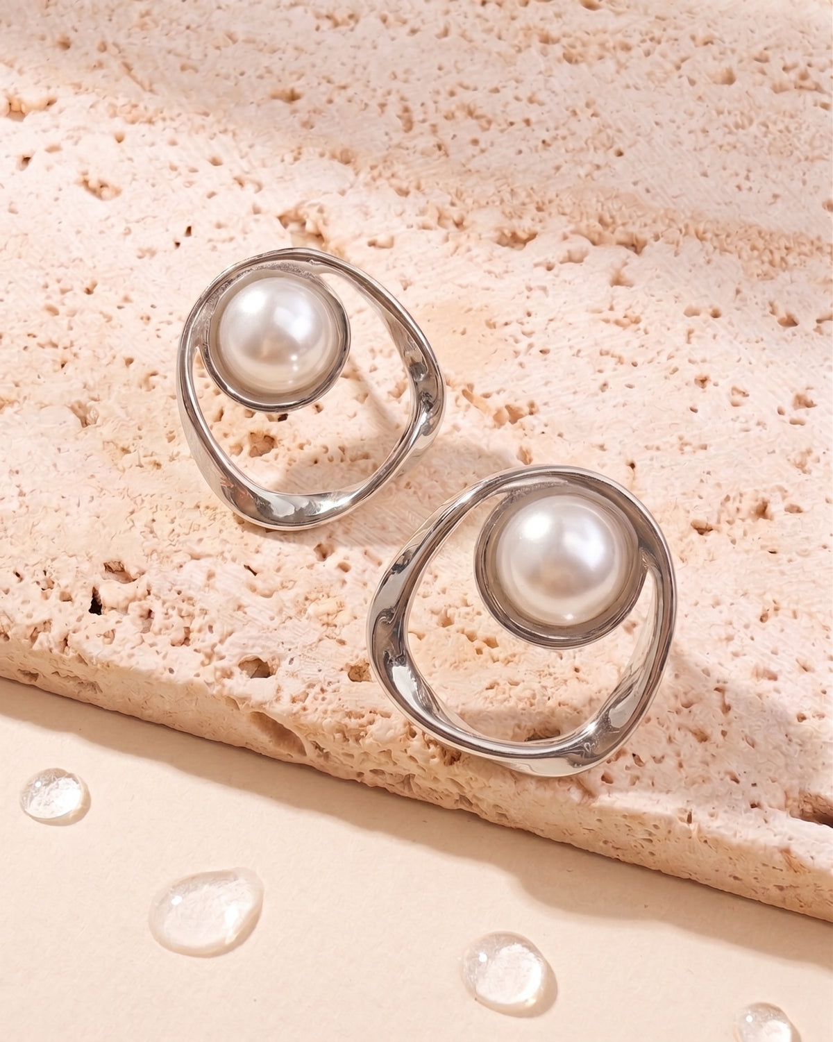Debbie (Silver) Halo Design Pearl Inlaid Set Centerpiece Stud Earrings