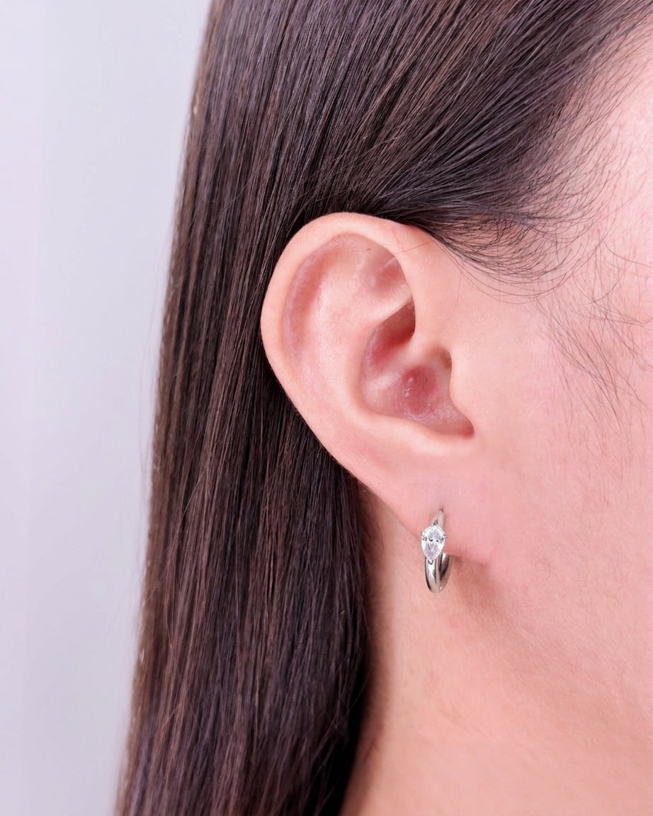 Deedee (Silver) Classic Round Huggies Teardrop Waterdrop Shaped Zircon Crowned Set Inlaid Middle Design Silver Huggies