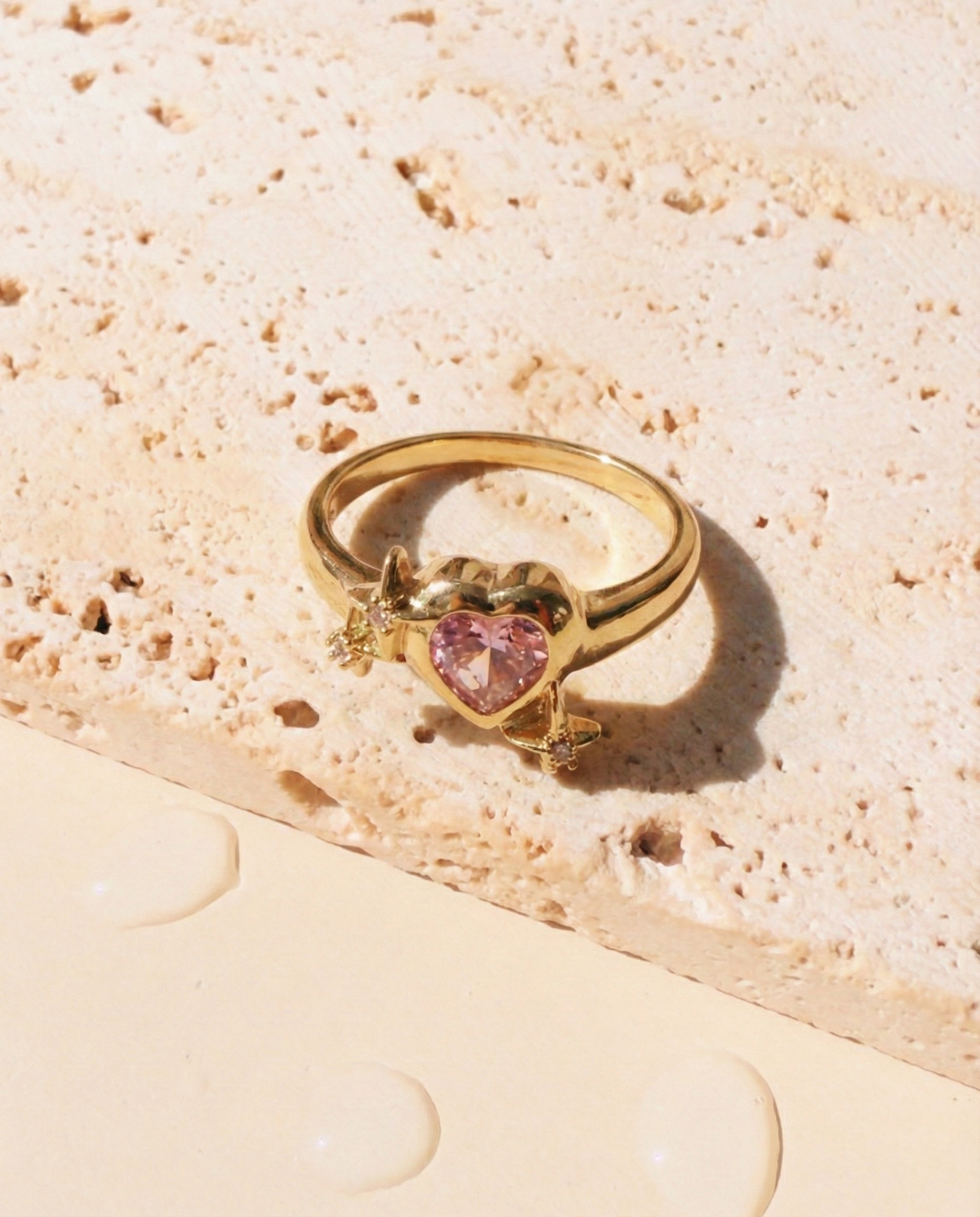Karis Bezel Set Pink Zircon Heart Shaped White Zircon Multi Star Shaped Top Head Gold Ring
