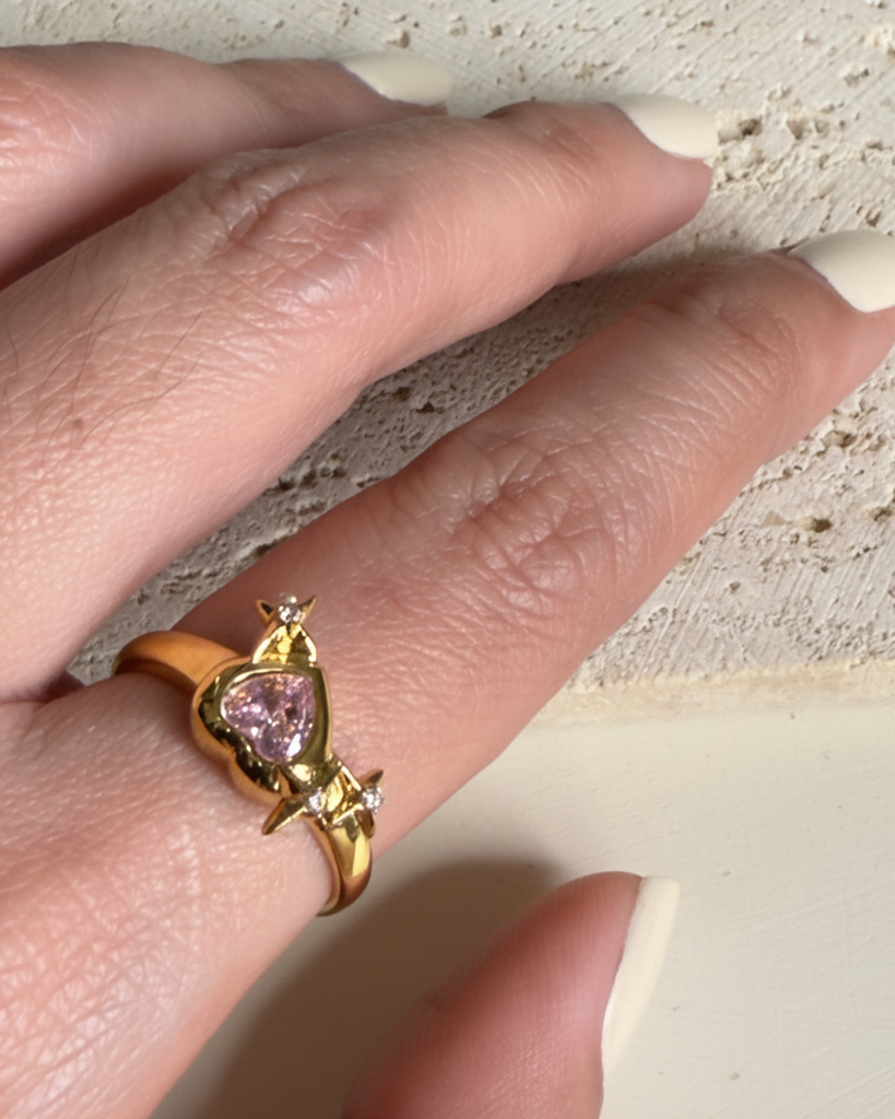 Karis Bezel Set Pink Zircon Heart Shaped White Zircon Multi Star Shaped Top Head Gold Ring