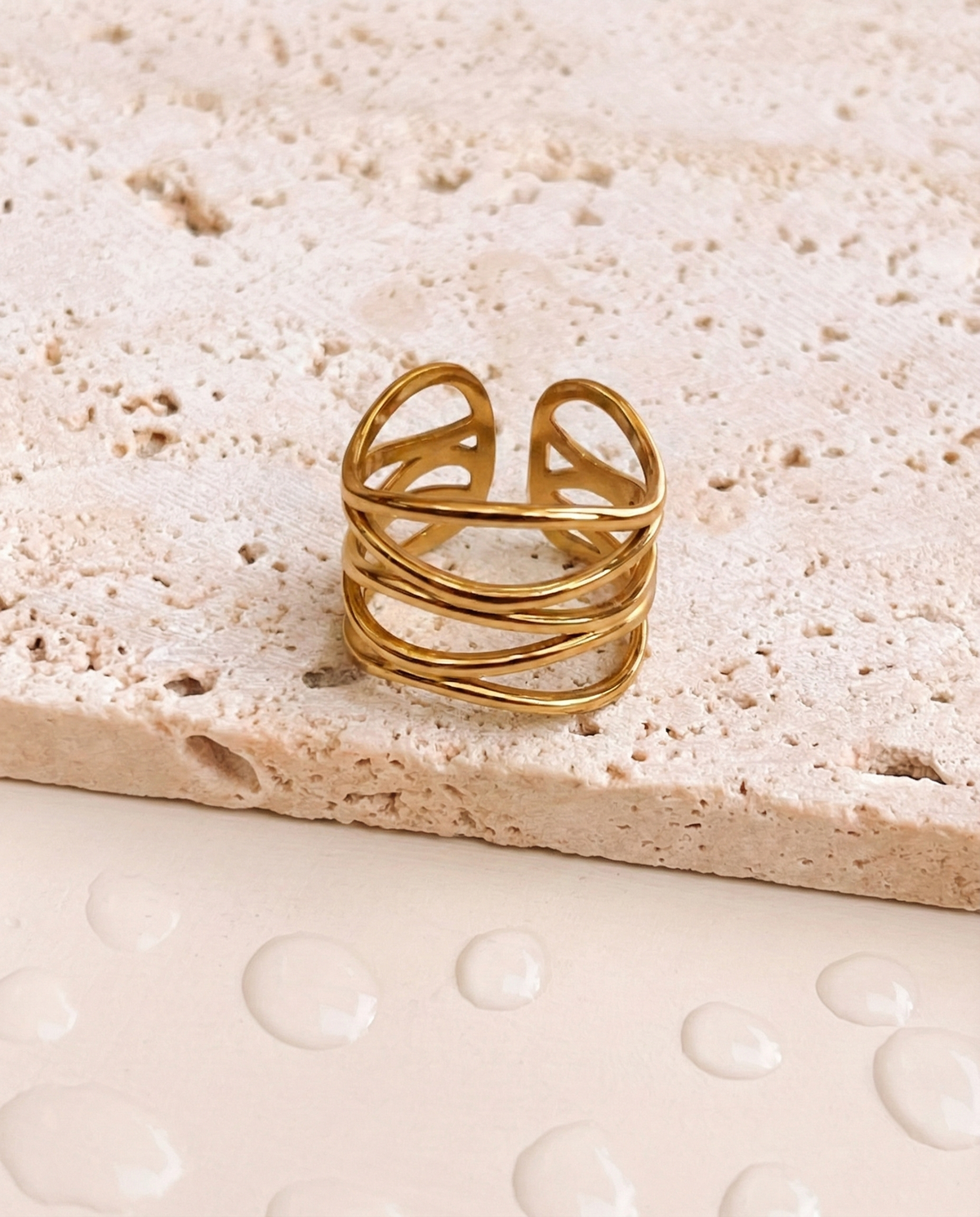 Precious (Gold) Layered Look Wavy Intertwined Design Open Ring