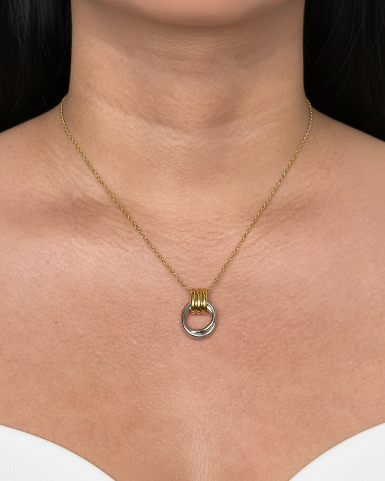 Wymara Two Tone Interlocking Stacked Gold Ring Dual Silver Rings Paved Door Handle Design Pendant Classic Link Chain Gold Necklace